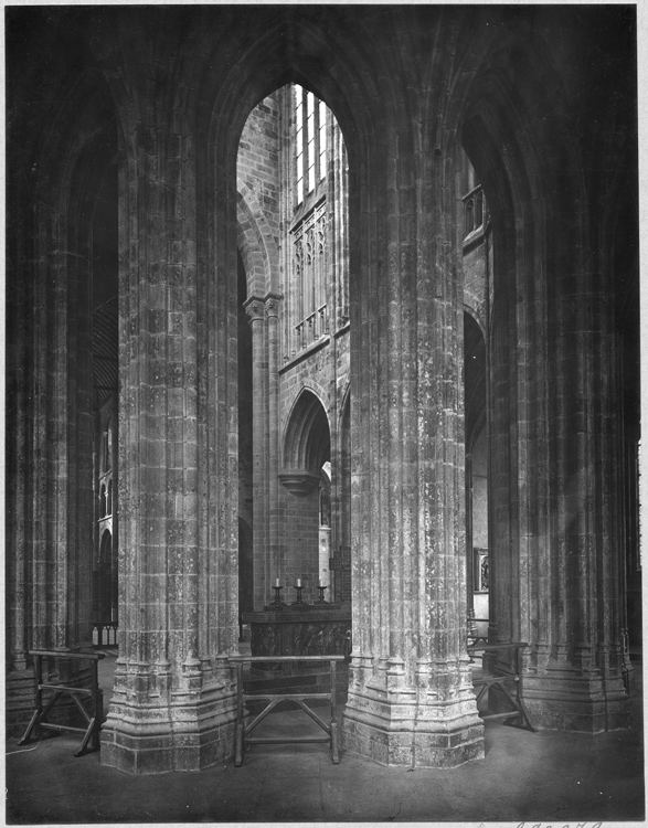 Église abbatiale : déambulatoire