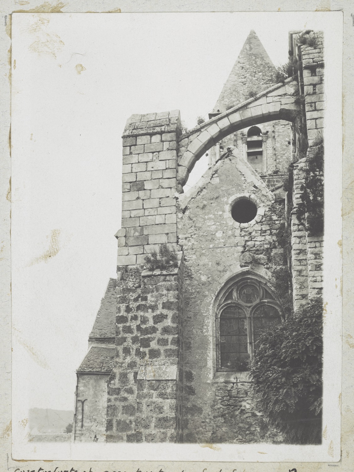 Contreforts et arcs-boutants sud-est