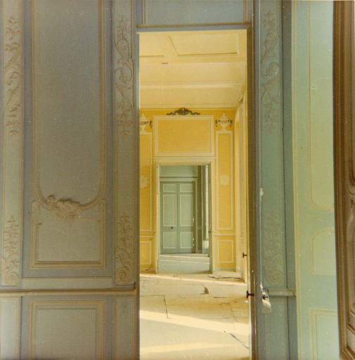 Vue de l'enfilade des trois pièces restaurées