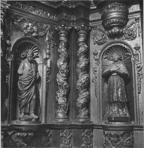 Tabernacle, statues (2) : détail de deux saints placés dans des niches de la partie inférieure, bois sculpté, doré