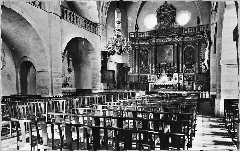 Vue générale de la nef et du choeur ; avant restauration