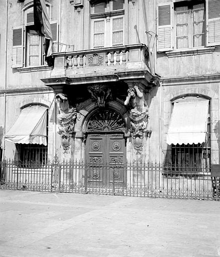 Porte de Puget : vue d'ensemble