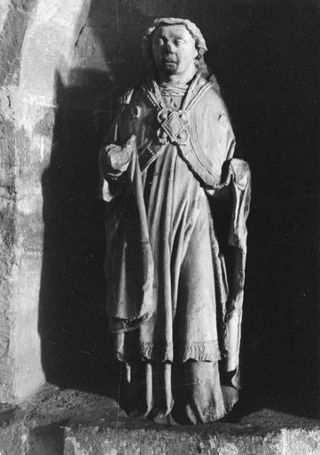 statue : saint Nicaise, pierre calcaire