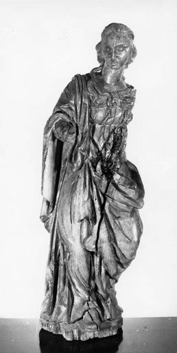 statue : sainte Marie-Madeleine, bois