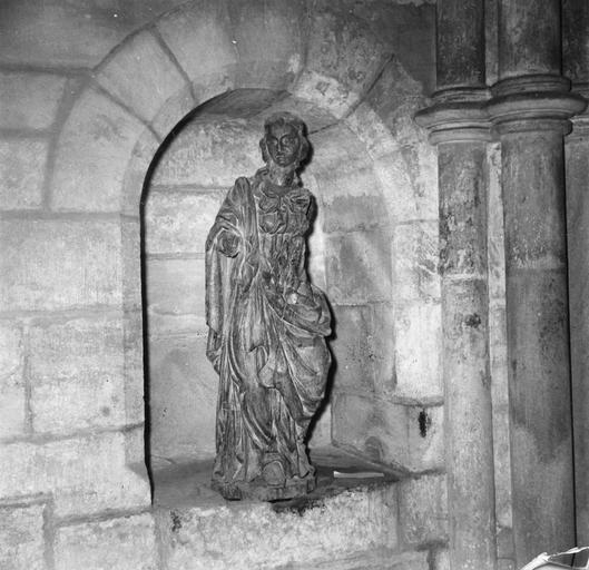 statue : sainte Marie-Madeleine, bois