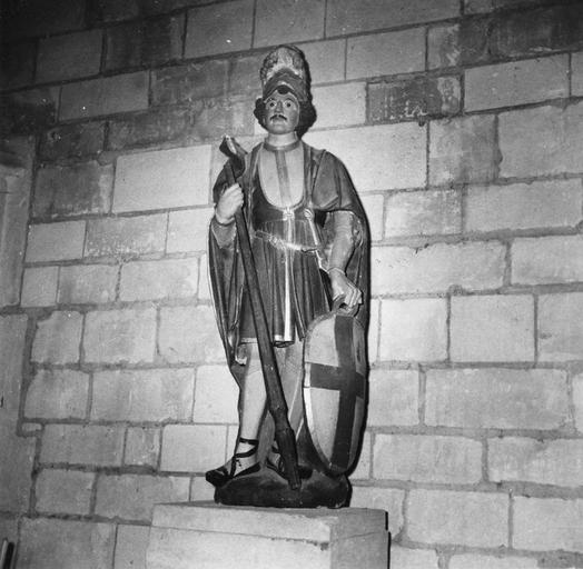 Statue : saint Georges