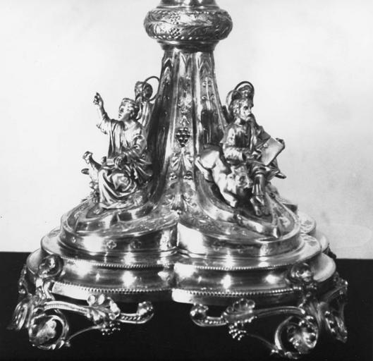 ostensoir, détail du pied, vermeil et argent doré