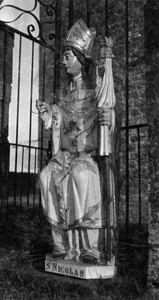 statue saint Nicolas, vue générale