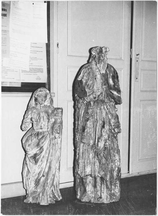 statues : Saint évêque, Vierge à l’Enfant