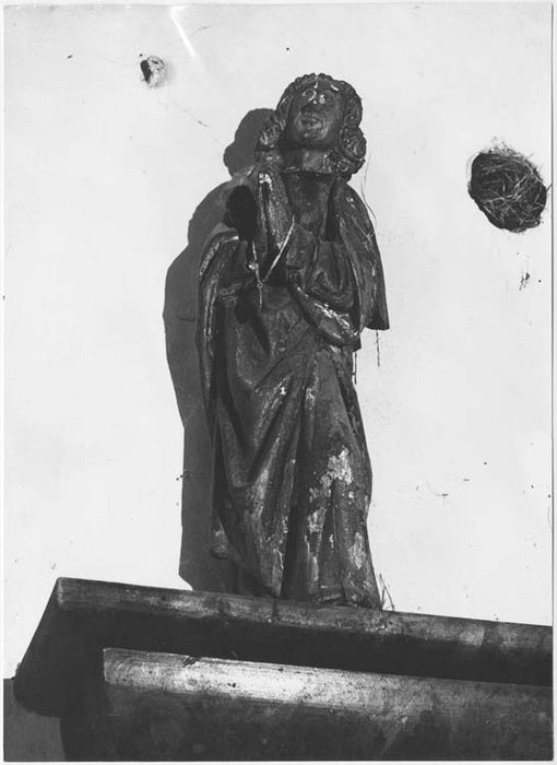 statue : Saint Jean