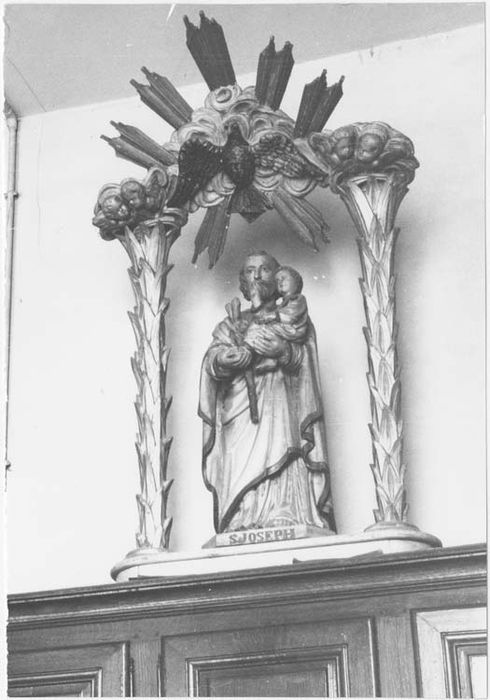 dais, statue : Saint Joseph et l’Enfant - © Ministère de la Culture (France), Médiathèque du patrimoine et de la photographie, diffusion RMN-GP