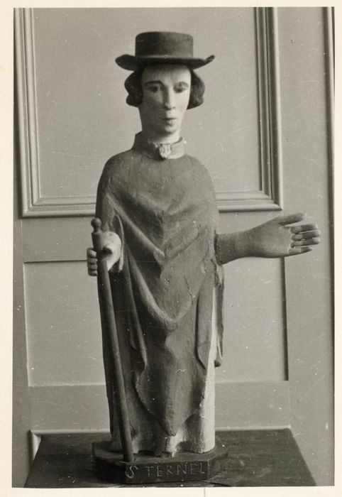 statue : Saint Ternel
