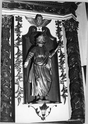 Statue : Saint Pierre, bois sculpté, peint, doré - © Ministère de la Culture (France), Médiathèque du patrimoine et de la photographie (objets mobiliers), tous droits réservés