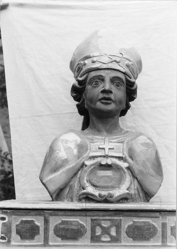 Buste-reliquaire de saint Cyprien, bois sculpté, peint et doré - © Ministère de la Culture (France), Médiathèque du patrimoine et de la photographie (objets mobiliers), tous droits réservés