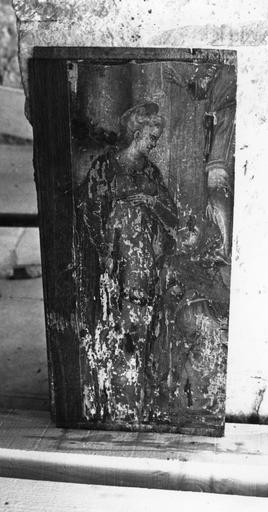 Panneau fragmentaire peint de la Visitation, détail de sainte Elisabeth, bois peint