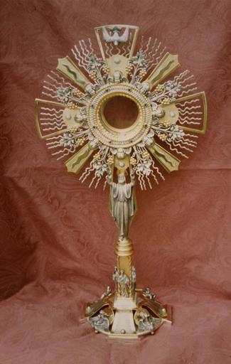 Ostensoir au décor de chérubins, statuettes de saints, acier, laiton, aluminium - © Ministère de la Culture (France), Médiathèque du patrimoine et de la photographie (objets mobiliers), tous droits réservés