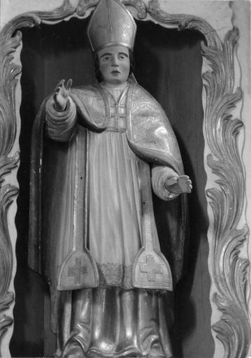 Retable, statue : Saint Blaise, bois sculpté, gravé, peint, doré