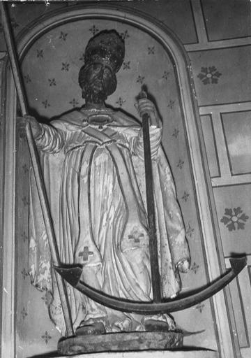 Statue : saint Clément