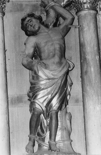 Statue : Saint Sébastien, bois sculpté, peint, doré