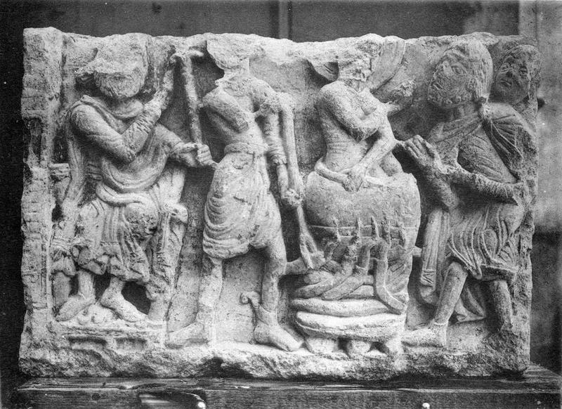 bas-relief style roman : Martyre de saint Jean l'évangéliste (le), vue générale