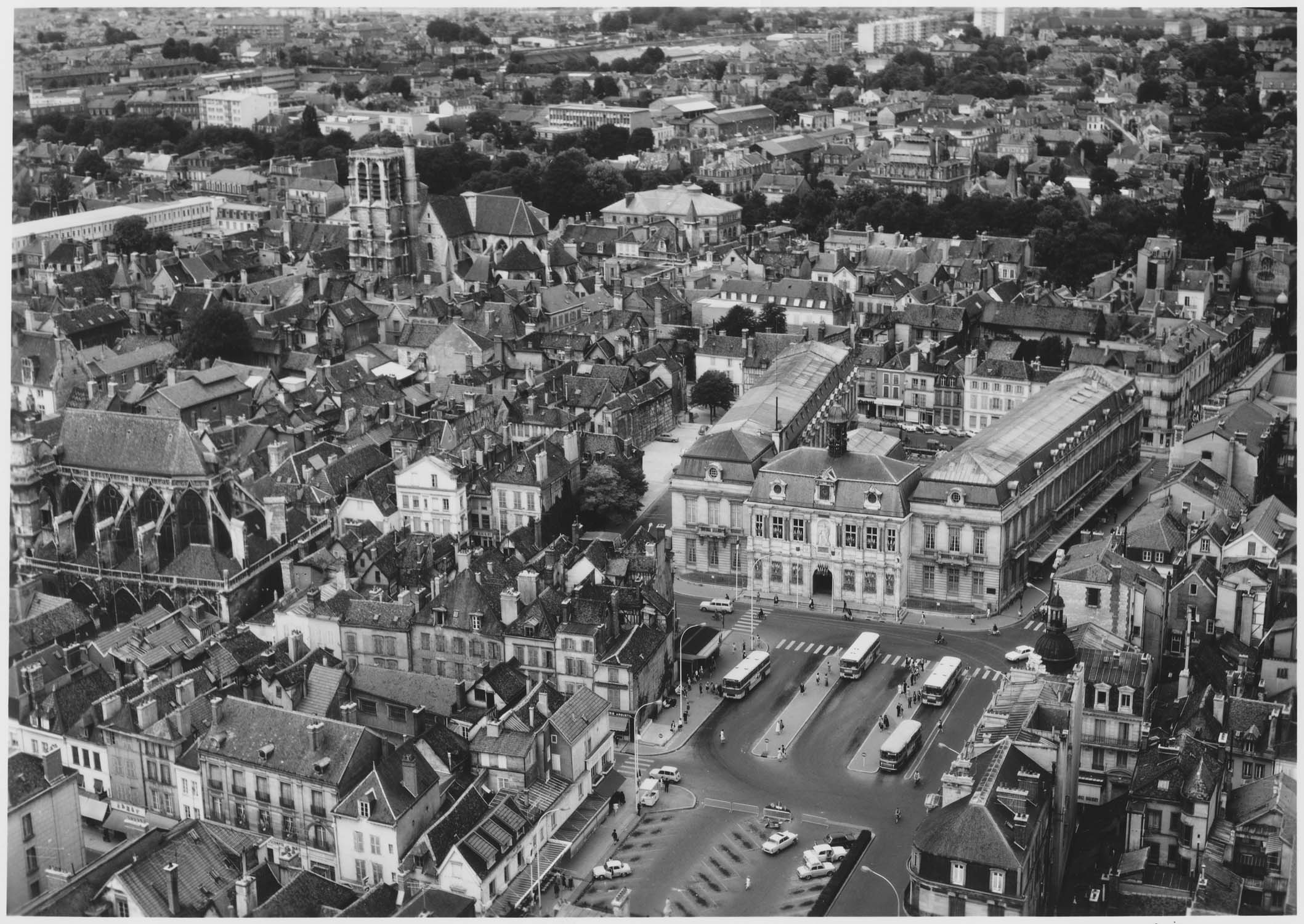 Quartier de l’hôtel de ville