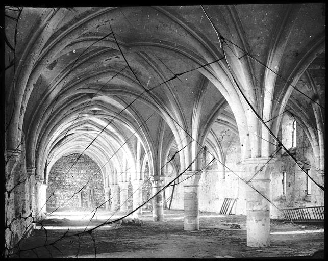 Intérieur : ancien dortoir des convers