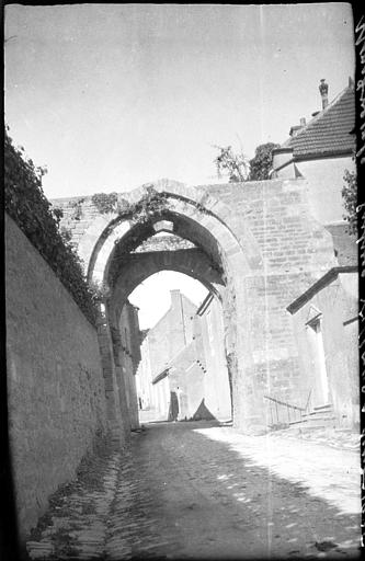 Porte de ville dite Porte d'En-Haut