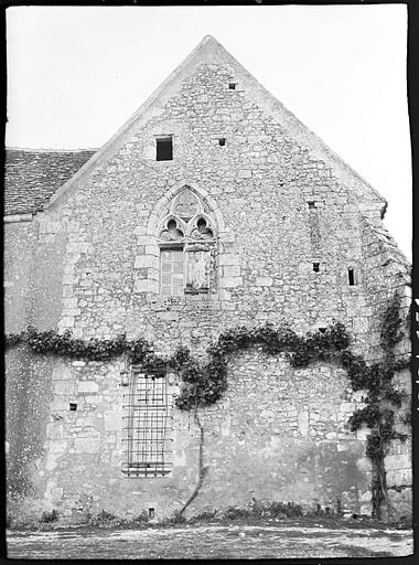 Façade de l'église : fenêtres