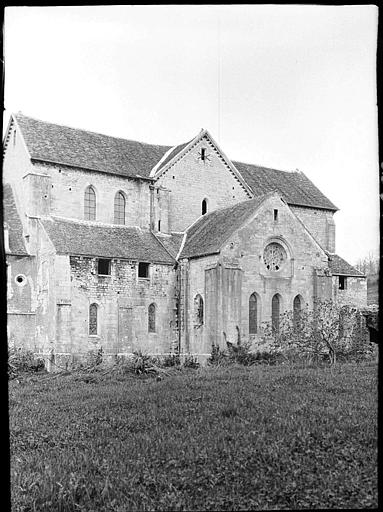 Vue extérieure près du choeur