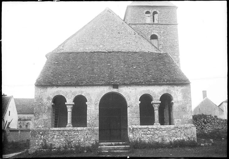 Porche extérieur sur pignon, vue en perspective