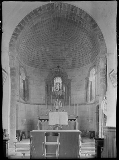 Intérieur : le choeur