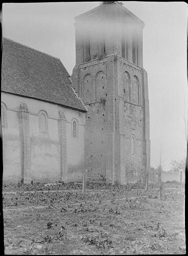 Façade latérale et clocher