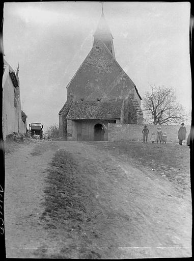 Pignon et porche, passants