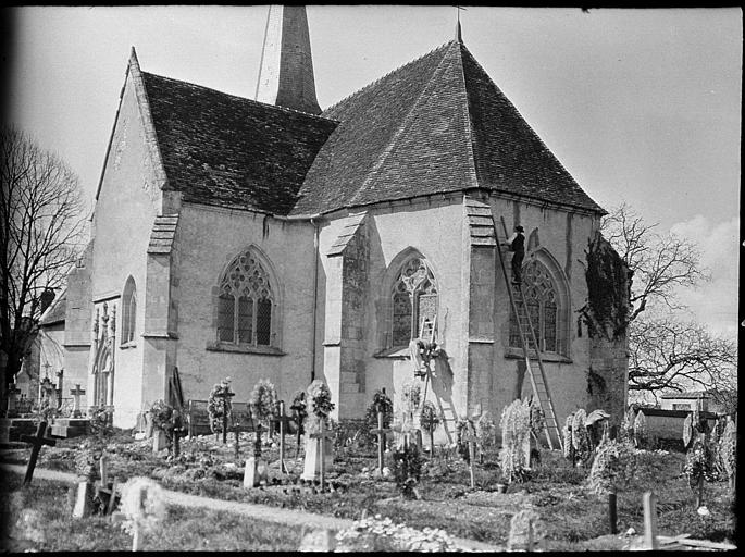 Ensemble sud-est, croix de cimetière