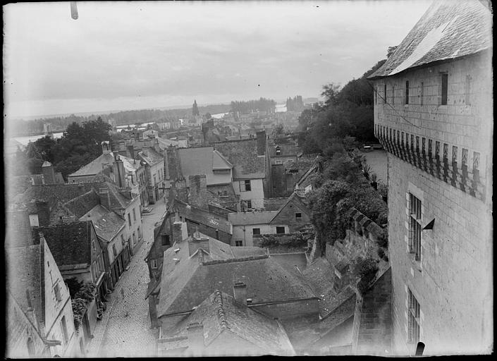 Vue sur la ville prise du château