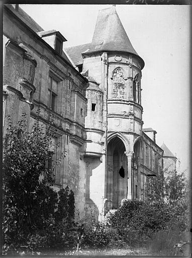 Façade est et rotonde de la chapelle