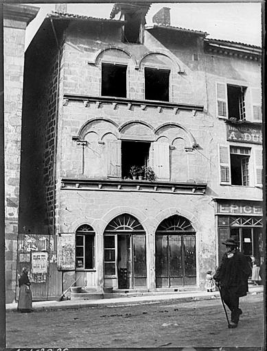 Façade sur rue