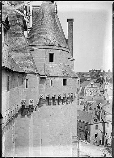 Vue sur la ville prise de la tour du pont-levis