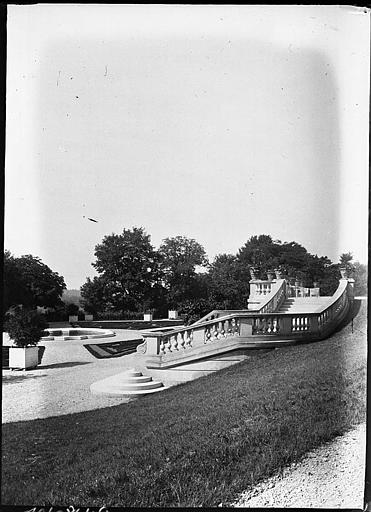 Balustrades de l'escalier et de la terrasse