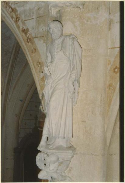 statue : saint Mathieu, vue générale