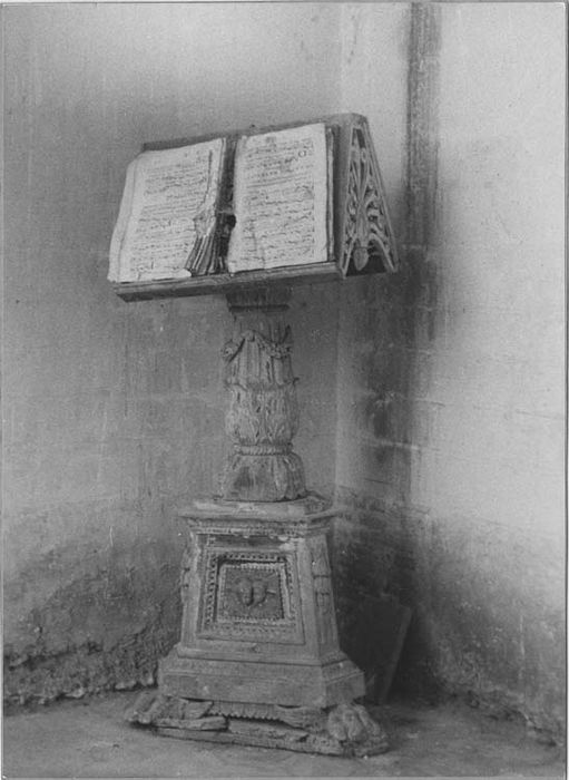 Lutrin - © Ministère de la Culture (France), Médiathèque du patrimoine et de la photographie, Tous droits réservés