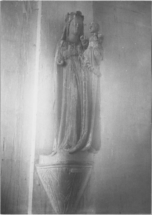 Statue : Vierge à l'Enfant - © Ministère de la Culture (France), Médiathèque du patrimoine et de la photographie, Tous droits réservés