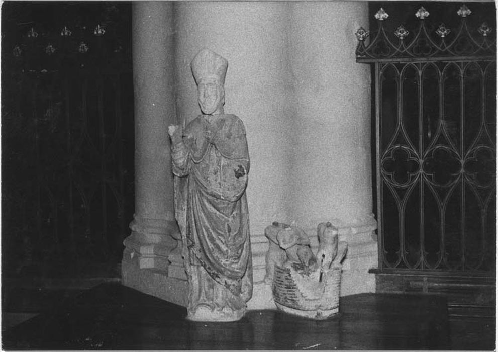 Statue : Saint Eutrope (?)