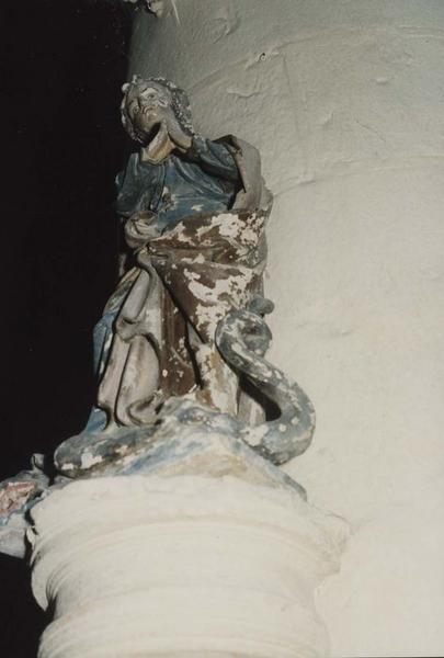 Statue : Sainte Marguerite