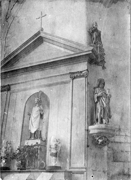 statues : saint Jean-Baptiste (disparue), saint Antoine, vue générale