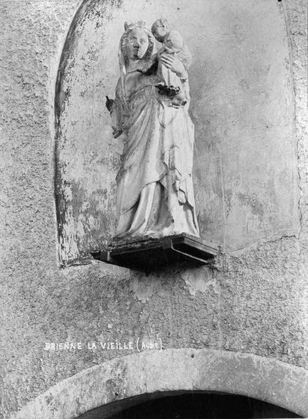 statue : Vierge à l'Enfant, vue générale