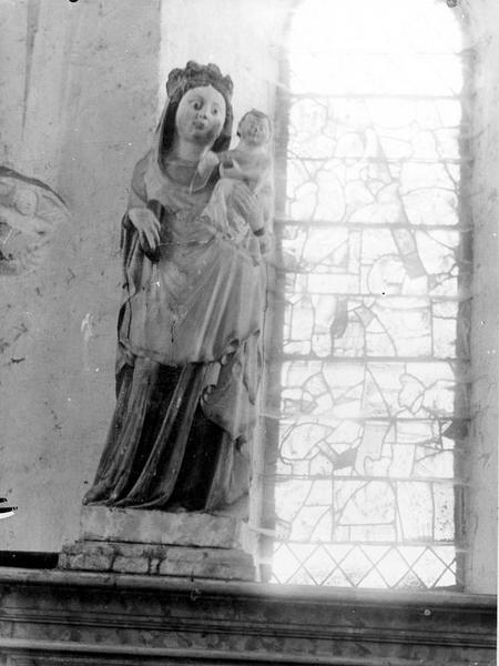 statue : Vierge à l'Enfant, vue générale