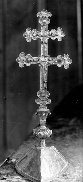 croix reliquaire, vue générale