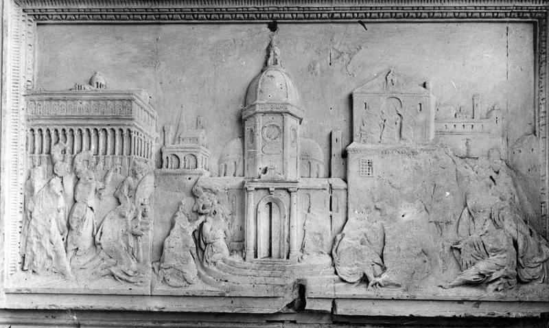 retable sud, bas-relief, vue générale