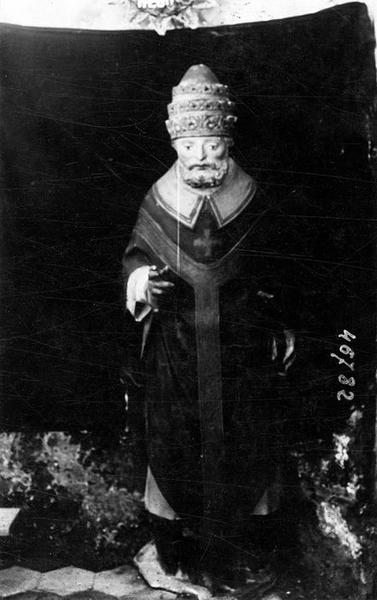 statue : saint Pierre, vue générale